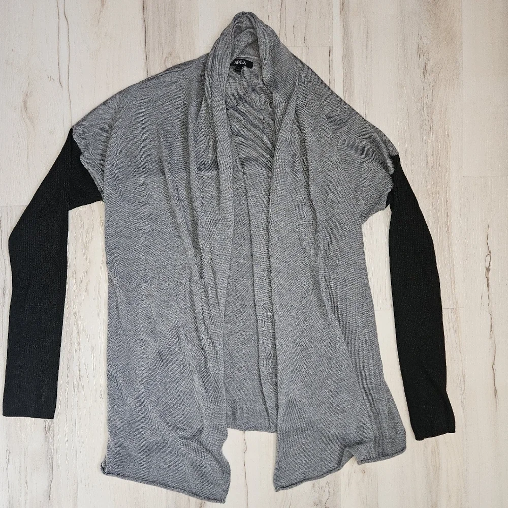 Apt. 9 Grey & Black Colorblock Open Front Cardigan Sweater Women's Small - Picture 2 of 8